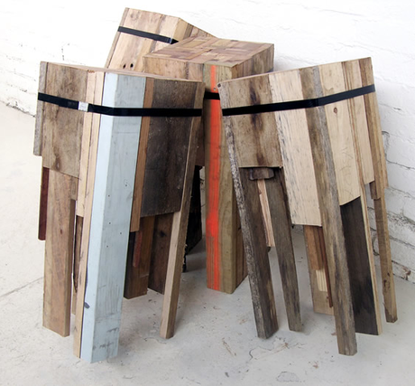 Recycling-Hocker aus Holzresten