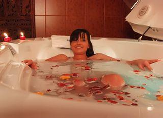 Wellnessurlaub-mit-Aroma-Bäder Wellnessurlaub-mit-Aroma-Bäder