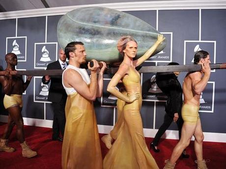 Glammy Grammys... Not!