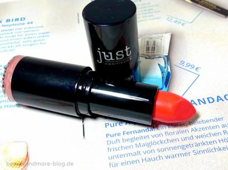 Secret Box Life is a Beach Sommer Edition - Unboxing - Just Cosmetics Sheer Finish Lipstick 010