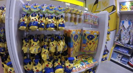 Pokémon Center Japan Cosplay Pikachu