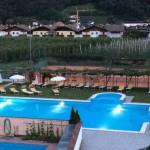 Hotel Weiß in Südtirol – Glutenfrei kann so normal sein Hotel Weiß - Pool