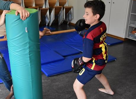 Kämpfen und Ringen: Lustvolles Bewegungserlebnis für Kinder