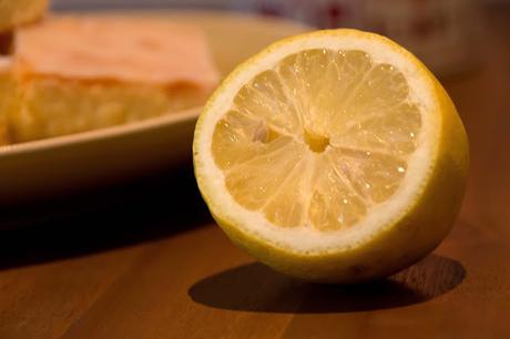Im Zitrusrausch - Zitronenschnitten vom Blech