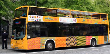 Yellow Bus in Porto