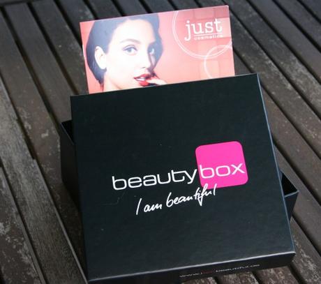 BUDNI beauty Box i am beautiful Juli 2015 just cosmetics