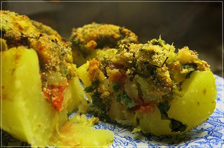 überbackene, gefüllte Kartoffeln 009