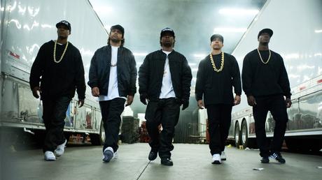 Review: STRAIGHT OUTTA COMPTON – Vom Ghetto in die Charts