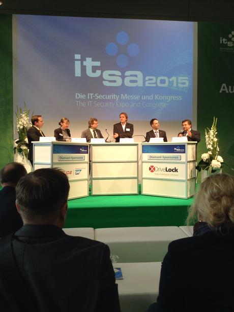 Ein Tag auf der IT-SA 2015 in Nürnberg – Messe und Kongress