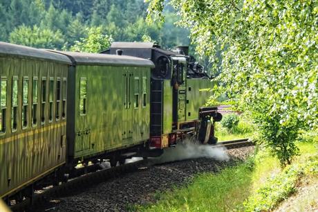 Zittau und seine Schmalspurbahn - Nostalgie zwischen Zittau, Bertsdorf, Jonsdorf und Oybin im Zittauer Gebirge