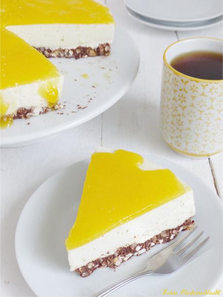 Grüntee & Mandarinen Joghurt Torte mit Schoko knusper Boden / Degustabox Oktober