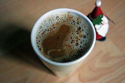 Für die Adventskaffeetafel: Hafermilch-Lebkuchen-Latte