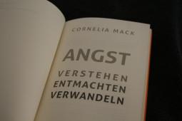 *Rezension* Angst – Verstehen, entmachten, verwandeln / Cornelia Mack