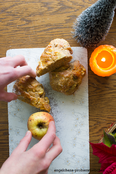Apfel-Haselnuss-Zimt Brötchen zum Weihnachtsfrühstück