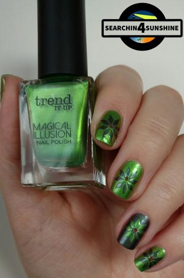[Nails] Meine Weihnachtsnägel mit trend IT UP MAGICAL ILLUSION 030 & p2 the FUTURE is mine 040 solar eclipse