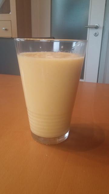 Kaki-Orangen-Smoothie Kaki-Orangen-Smoothie