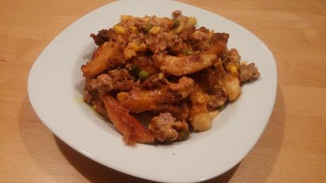 Schupfnudel-Hackpfanne, überbacken Schupfnudel-Hackpfanne, überbacken