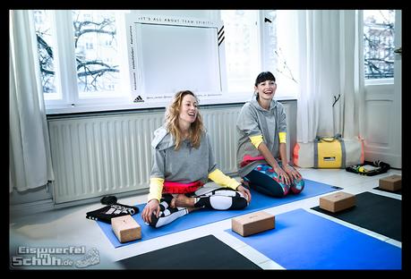 EISWUERFELIMSCHUH - ADIDAS Stella McCartney Collection Berlin Yoga (13)