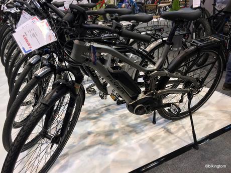 ...und formschöne E-Bikes der TX-Serie von Flyer - mit stolzem Preis!