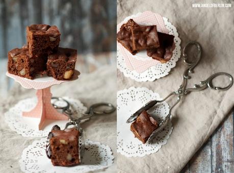 [bakes...] Brownies with salted Macadamia Nuts and Walnuts {Kuchen & Süßes}