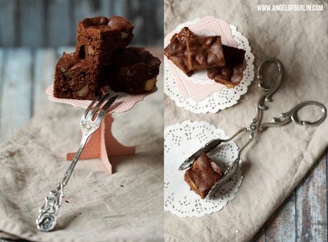 [bakes...] Brownies with salted Macadamia Nuts and Walnuts {Kuchen & Süßes}