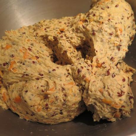 Ich habe mal wieder ein Brot gebacken ! Ich habe mal wieder ein Brot gebacken !