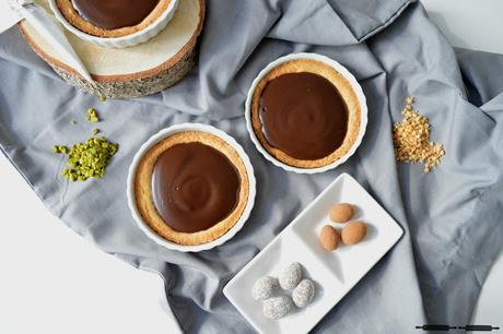 Karotten - Schokoladen Tartelettes / Mini Tarts with Carrots and Chocolate for Easter