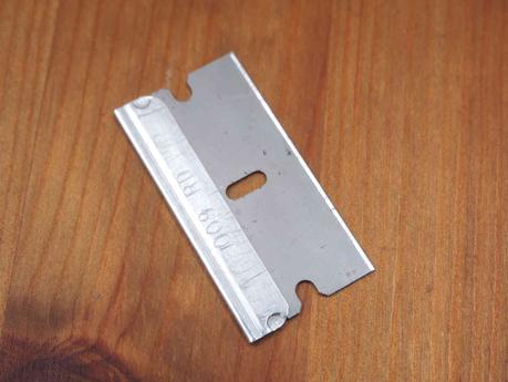 Survival-Kit in a Tin-Box P3283661