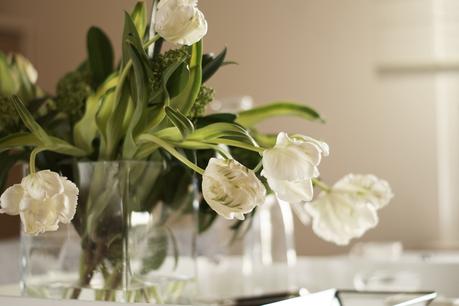 Blog + Fotografie by it's me ... fim.works - Papageientulpen in Grün und Weiß Blog + Fotografie by it's me ... fim.works - Papageientulpen in Grün und Weiß