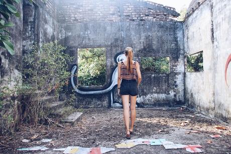 OOTD: Ruins in Cambodia