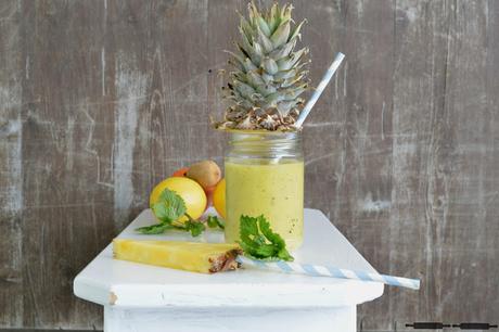 Smoothietime: Ananas Smoothie mit Minze / Pineapple Mint Smoothie Smoothietime: Ananas Smoothie mit Minze / Pineapple Mint Smoothie