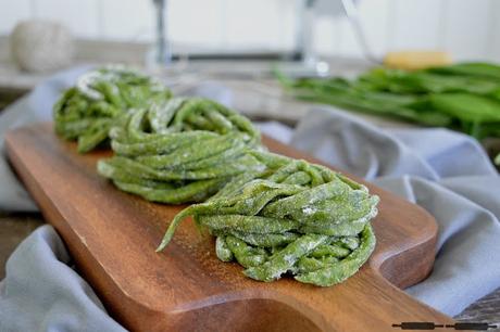 Bärlauch Pasta selbstgemacht / homemade Wild Garlic Pasta Bärlauch Pasta selbstgemacht / homemade Wild Garlic Pasta