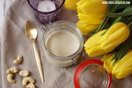 [cooks...] Cashew Yoghurt {Clean Eating, Dr. Junger}