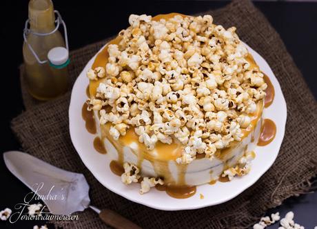 {Buchvorstellung} Eine Salted-Caramel-Popcorn-Torte 