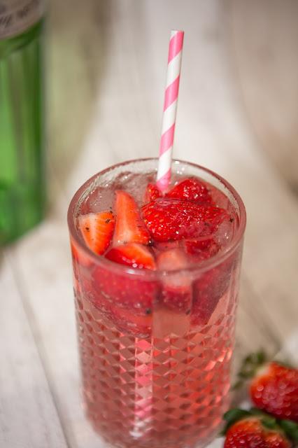 Drink: Erdbeer - Vanille Gin