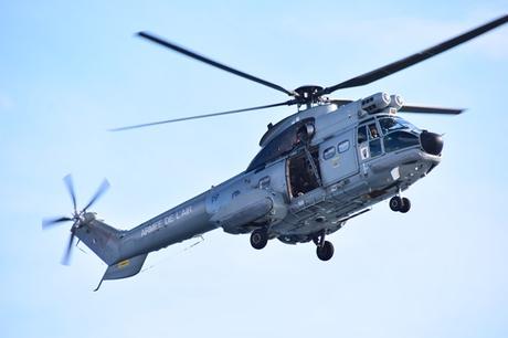 24_Seetag-MSC-Preziosa-Hubschrauber-franzoesiche-Armee-medizinischer-Notfall-Strasse-von-Bonifacio