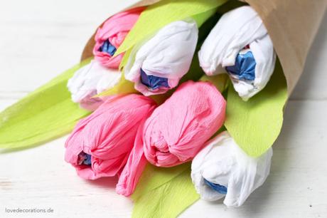 DIY Tulpen mit Bonbons – Der etwas andere Blumenstrauß zum Muttertag Tulpenstrauß Bonbons Muttertag 23
