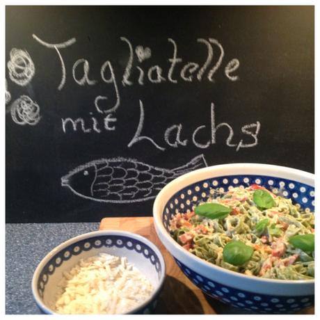 Mmhhh! Blitzschnell und soo lecker – oder – Mittwoch mag ich: Tagiatelle mit Lachs Mmhhh! Blitzschnell und soo lecker – oder – Mittwoch mag ich: Tagiatelle mit Lachs