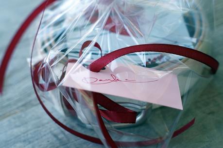 Blog + Fotografie by it's me! | fim.works | Muttertagsblumen aus dem Garten | Danke-Karte Blog + Fotografie by it's me! | fim.works | Muttertagsblumen aus dem Garten | Danke-Karte