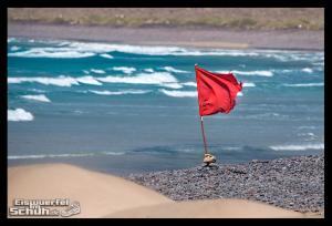 EISWUERFELIMSCHUH - Surfgeschichten Lanzarote Famara Surfen Kite I (39)