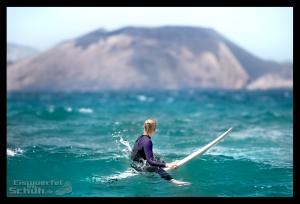 EISWUERFELIMSCHUH - Surfgeschichten Lanzarote Famara Surfen Kite I (29)