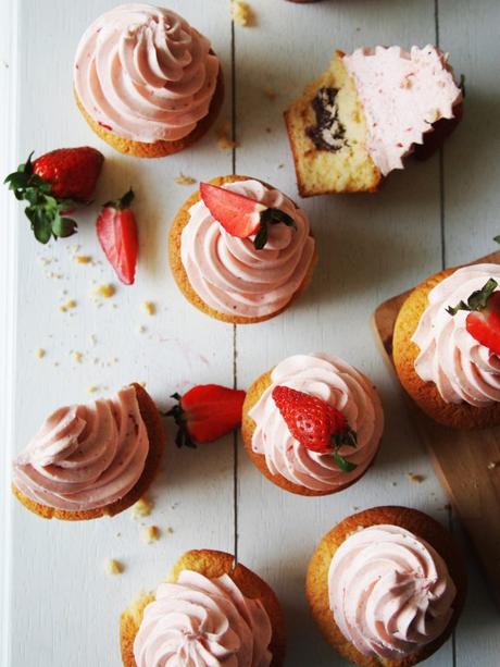 Nutella & Strawberry Cupcakes