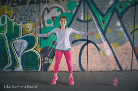 30 Day Fitness Challenge: Little Black Dress Challenge LBD_Jumping-jack