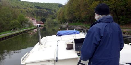 Rhein-Marne-Kanal: Schiffe quetschen