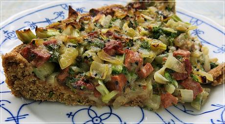 ein Brot und ein zwiebeliges-Brot-Dings IMG_0013