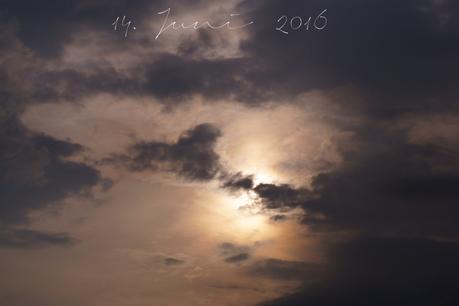 Blog + Fotografie by it's me! | fim.works | Gewitterhimmel am 14. Juni 2016 Blog + Fotografie by it's me! | fim.works | Gewitterhimmel am 14. Juni 2016