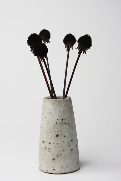 DIY konische Beton Vase mit Löchern selber machen 