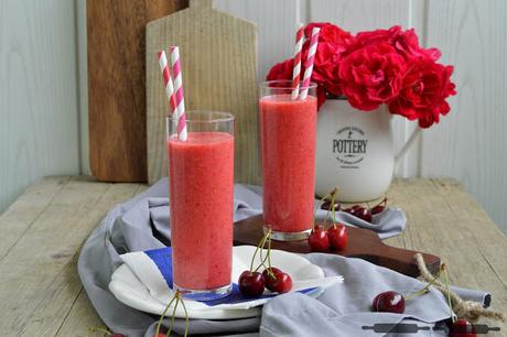 Very Cherry Smoothie mit Himbeeren Very Cherry Smoothie mit Himbeeren