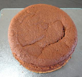 Schokoladen-Waldbeer-Torte