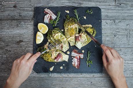Gegrillter Salat mit Dijon Senf Dressing